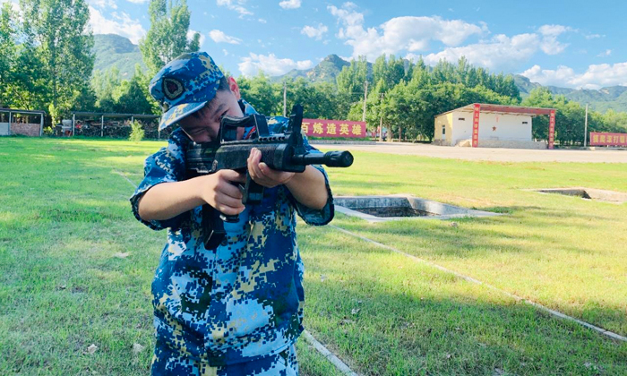 兩周軍事冬令營價格多少