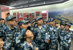 軍事夏令營(yíng)多少錢一期？