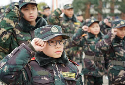 參加軍事化青少年夏令營(yíng)有什么需要注意的呢？