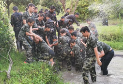 軍事夏令營(yíng)去哪里好？精選六大火爆機(jī)構(gòu)