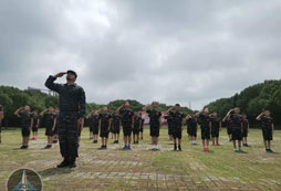 參加軍事化兒童夏令營(yíng)帶你玩轉(zhuǎn)假期！