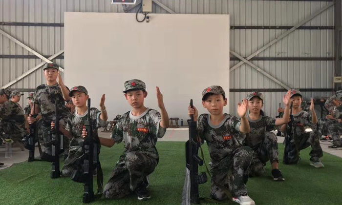 5天軍事夏令營(yíng)多少錢一期