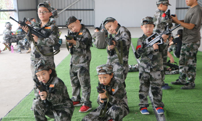 5天軍事夏令營(yíng)多少錢一期