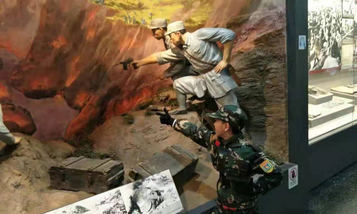 學(xué)習(xí)前輩們抗日的風(fēng)采