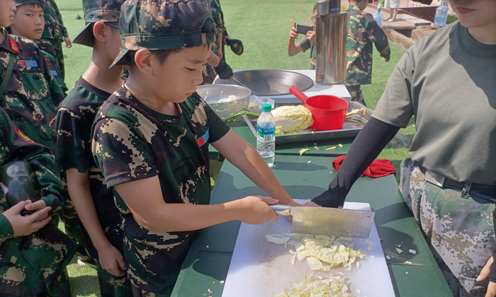 軍訓夏令營報名哪家