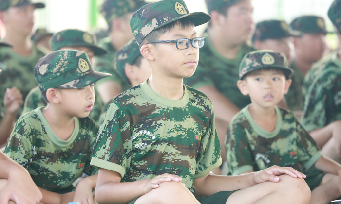 軍訓(xùn)夏令營有哪些