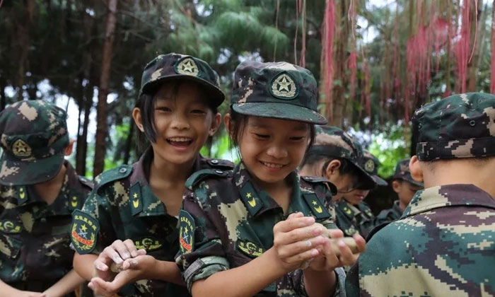 軍訓(xùn)夏令營報(bào)名推薦