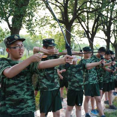 軍威特訓讓孩子在特訓中感悟人生