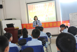 廣州青少年警訓夏令營讓孩子體驗學農(nóng)生活