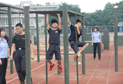 青少年警訓(xùn)夏令營活動安排