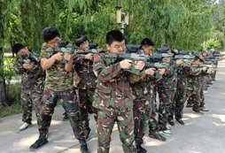 康定軍事夏令營對中小學(xué)生幫助有哪些？