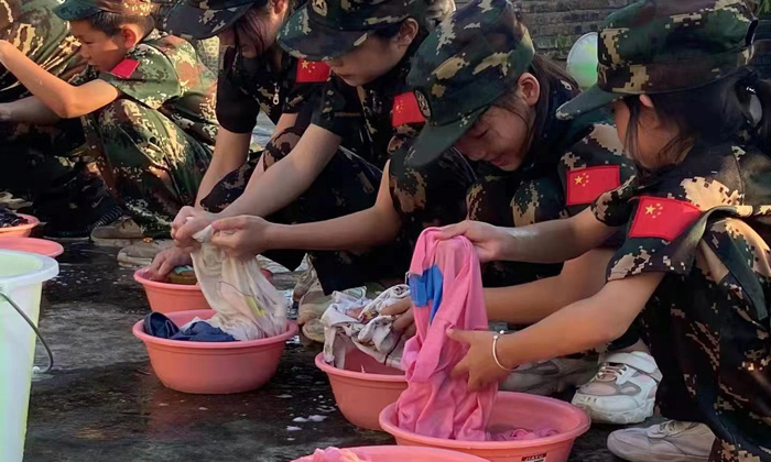 雷鷹突擊特訓(xùn)營(yíng)