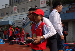 想要深入了解無(wú)人機(jī)就來(lái)無(wú)人機(jī)夏令營(yíng)