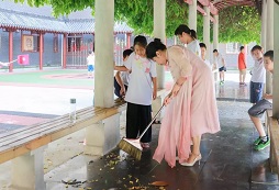 孔子禮儀夏令營的師資情況怎么樣？