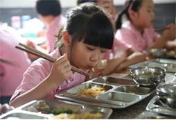 孔子國學夏令營讓孩子找到自信心