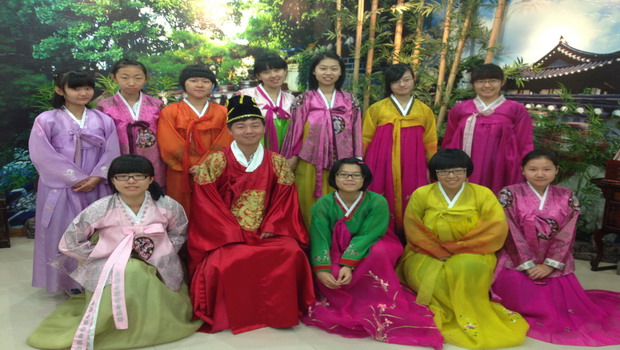 民族服裝體驗_縮小大小.jpg
