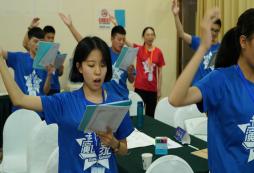 暑假參加青少年演講口才夏令營(yíng)綻放語(yǔ)言魅力！