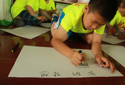 參加口才夏令營(yíng)養(yǎng)出孩子領(lǐng)導(dǎo)風(fēng)范
