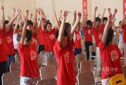 青少年演講訓(xùn)練營(yíng)讓孩子敢開(kāi)口說(shuō)