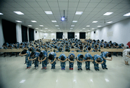 7天廊坊軍事夏令營提升孩子意志力