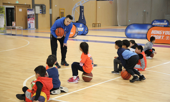 小學(xué)生籃球夏令營怎么樣