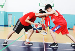 暑假小學(xué)生籃球夏令營(yíng)怎么樣？