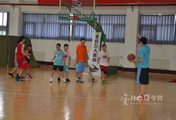 參加中學(xué)生籃球夏令營攜帶貴重物品須知