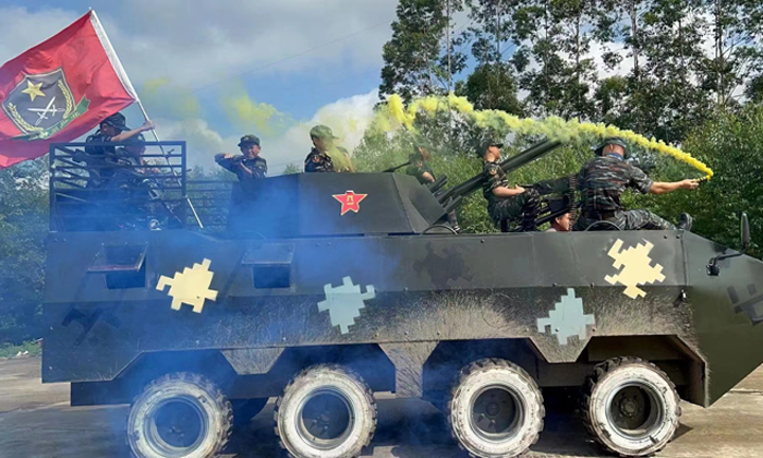 乘坐裝甲車