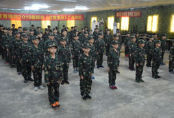  練軍姿