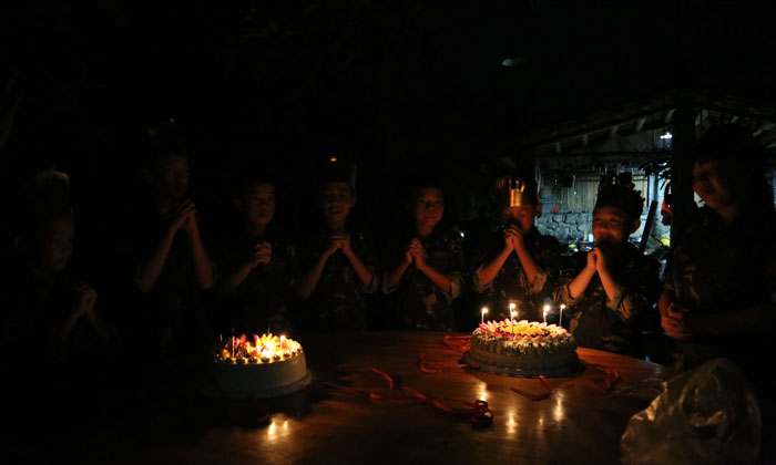 為營員慶祝生日