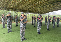 礪劍軍事夏令營(yíng)鍛煉孩子的特點(diǎn)！