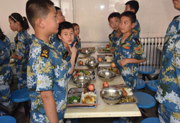 暑假讓孩子在麗江小學(xué)生夏令營中得到蛻變