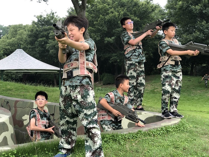 兒童領(lǐng)袖夏令營價格