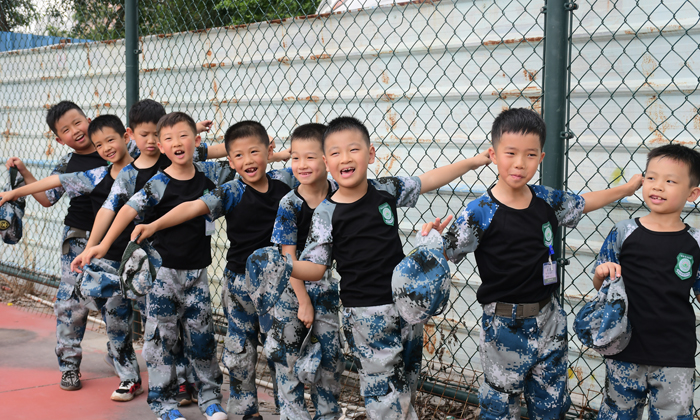 青少年領(lǐng)袖夏令營(yíng)報(bào)名哪家好