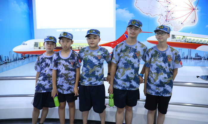 青少年領(lǐng)袖夏令營(yíng)報(bào)名哪家好