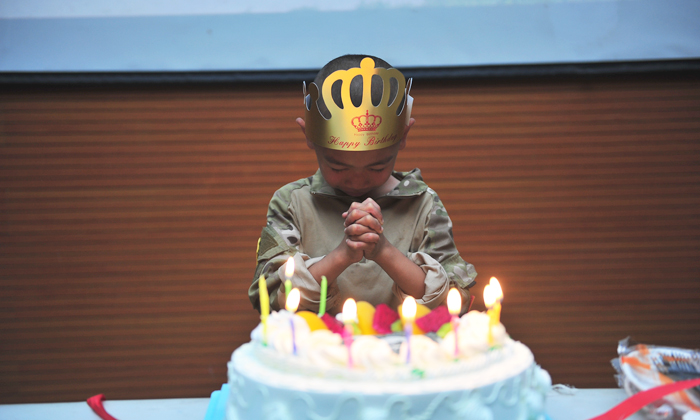生日會(huì)