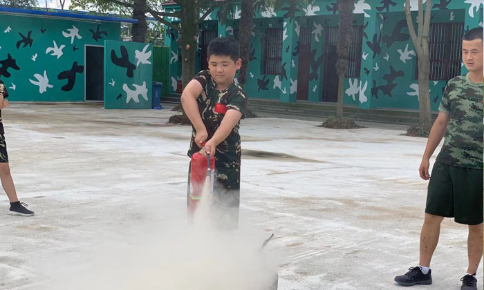 滅火器的使用方法