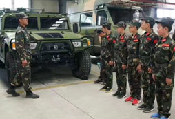 講解軍車