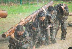 龍巖軍事夏令營(yíng)對(duì)孩子有什么幫助？