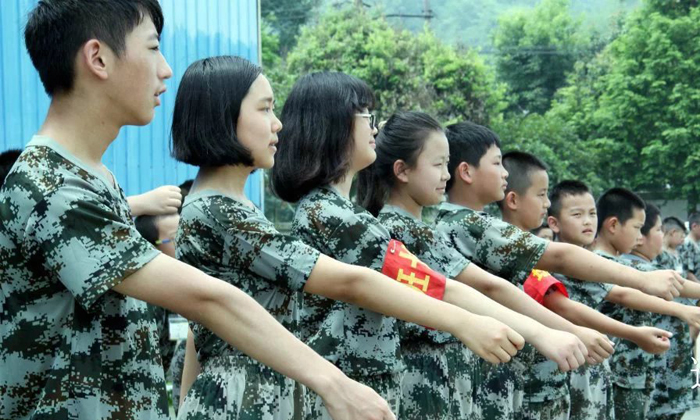安徽六安軍事夏令營(yíng)口碑