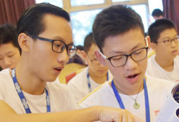 李陽瘋狂英語廣州學(xué)院