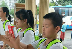 2024李陽瘋狂英語夏令營為考試打下堅實基礎(chǔ)