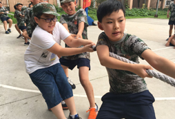 軍事拓展夏令營值不值得參加？