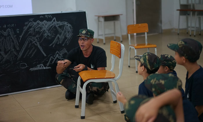 廣東少兒軍訓(xùn)夏令營