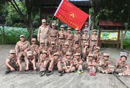 感受軍隊(duì)風(fēng)采