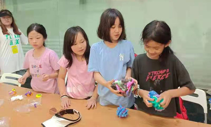 美式夏令營適合多大的孩子參加