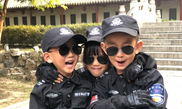 看看誰瞄的準(zhǔn)