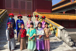 參加成都國(guó)學(xué)夏令營(yíng)學(xué)習(xí)傳統(tǒng)文化精髓!