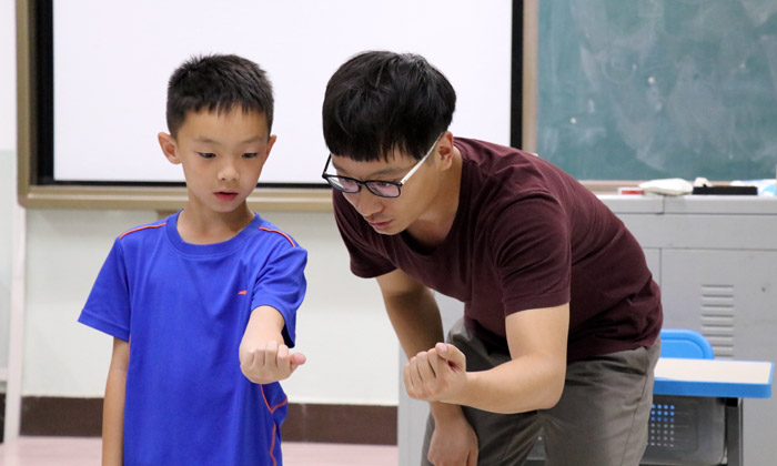 暑期參加魔術(shù)夏令營注意事項有哪些.jpg