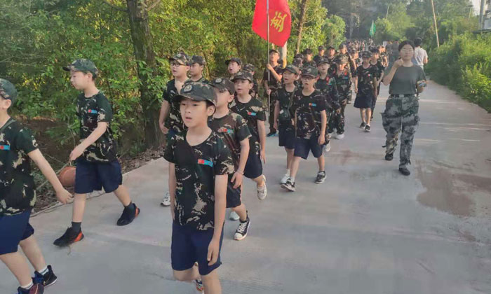 南昌軍訓(xùn)夏令營(yíng)哪個(gè)機(jī)構(gòu)好